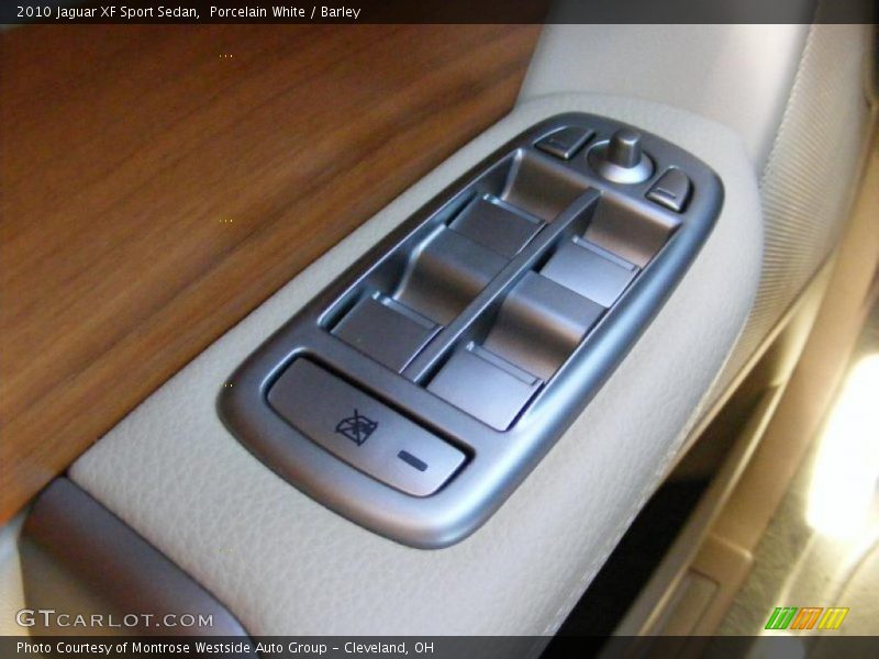 Porcelain White / Barley 2010 Jaguar XF Sport Sedan