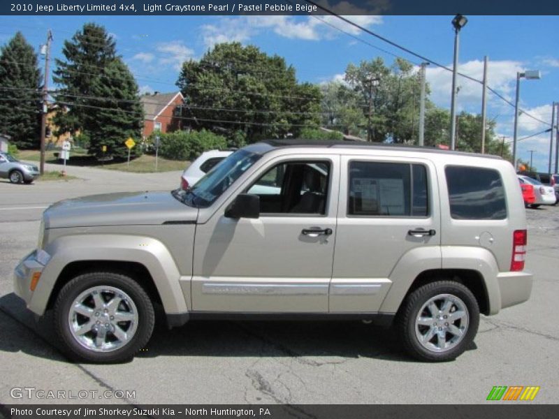 Light Graystone Pearl / Pastel Pebble Beige 2010 Jeep Liberty Limited 4x4