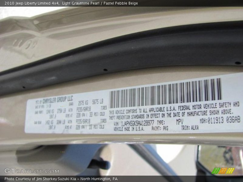 Light Graystone Pearl / Pastel Pebble Beige 2010 Jeep Liberty Limited 4x4