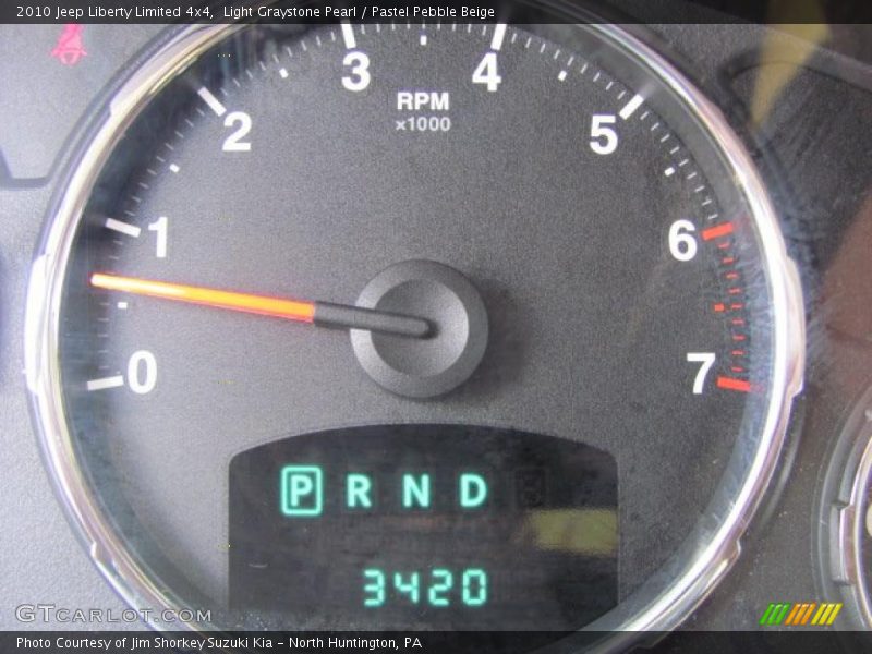 Light Graystone Pearl / Pastel Pebble Beige 2010 Jeep Liberty Limited 4x4