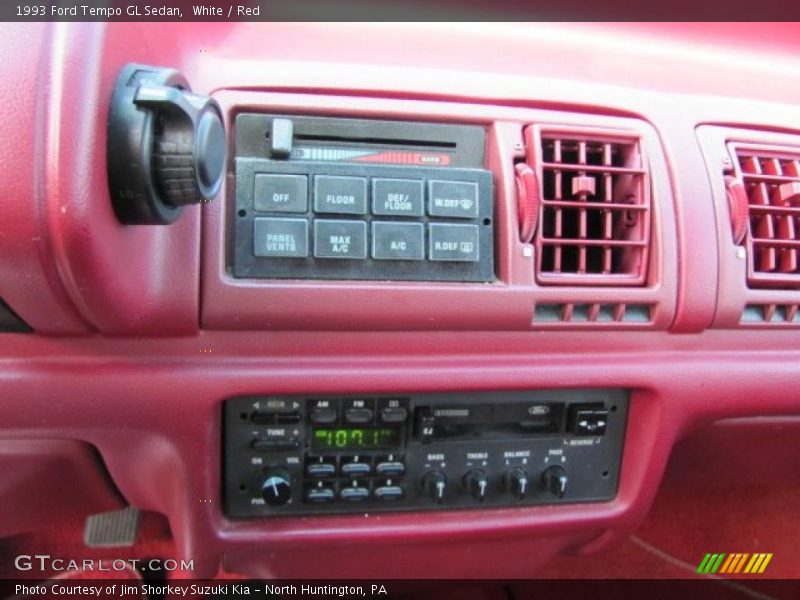 White / Red 1993 Ford Tempo GL Sedan