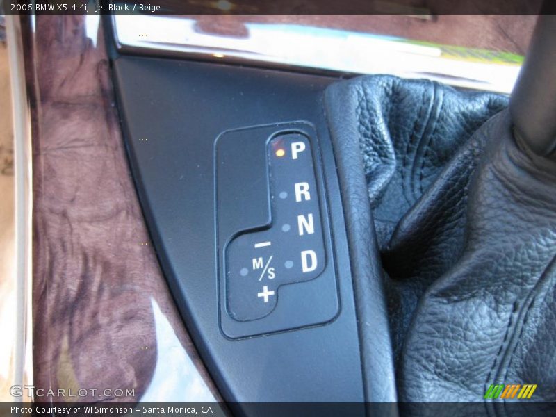 Jet Black / Beige 2006 BMW X5 4.4i