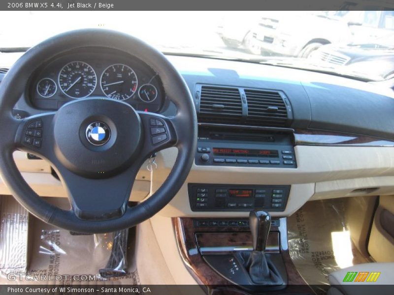Jet Black / Beige 2006 BMW X5 4.4i