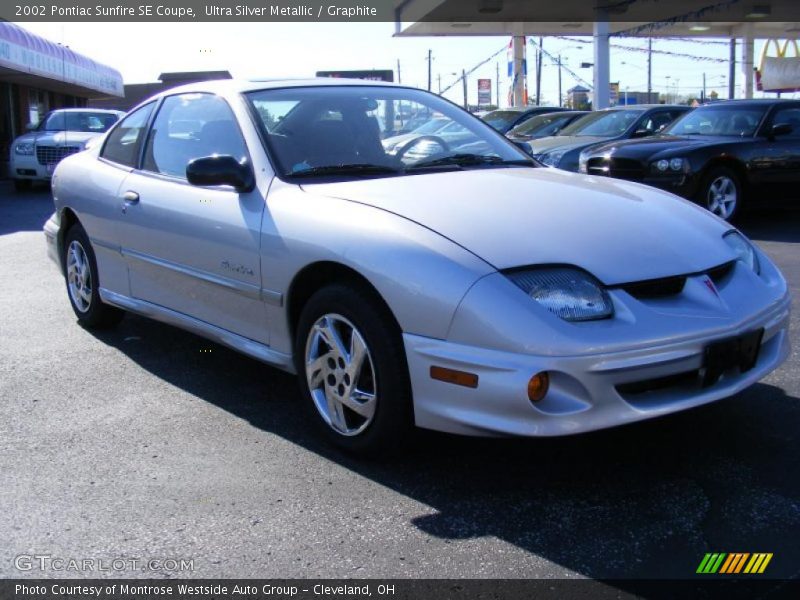 Ultra Silver Metallic / Graphite 2002 Pontiac Sunfire SE Coupe