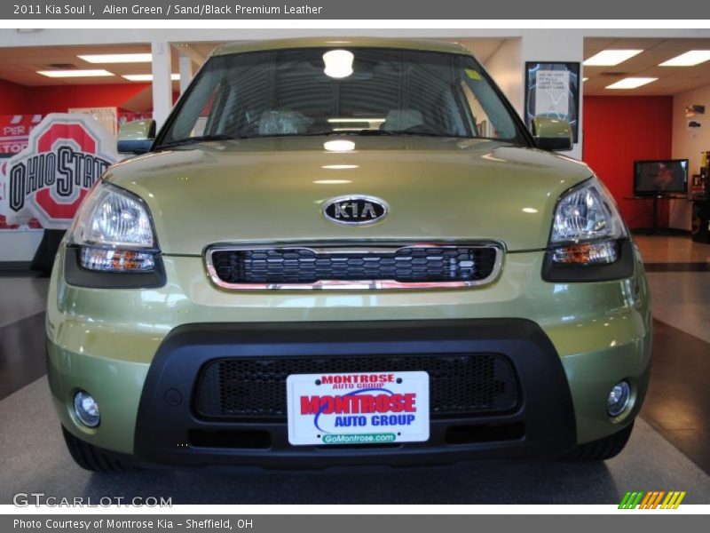 Alien Green / Sand/Black Premium Leather 2011 Kia Soul !