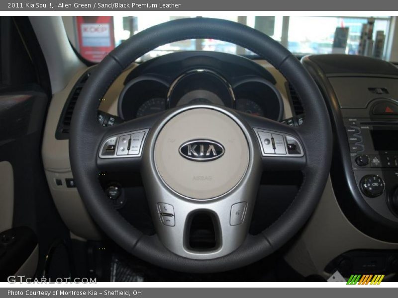 Alien Green / Sand/Black Premium Leather 2011 Kia Soul !