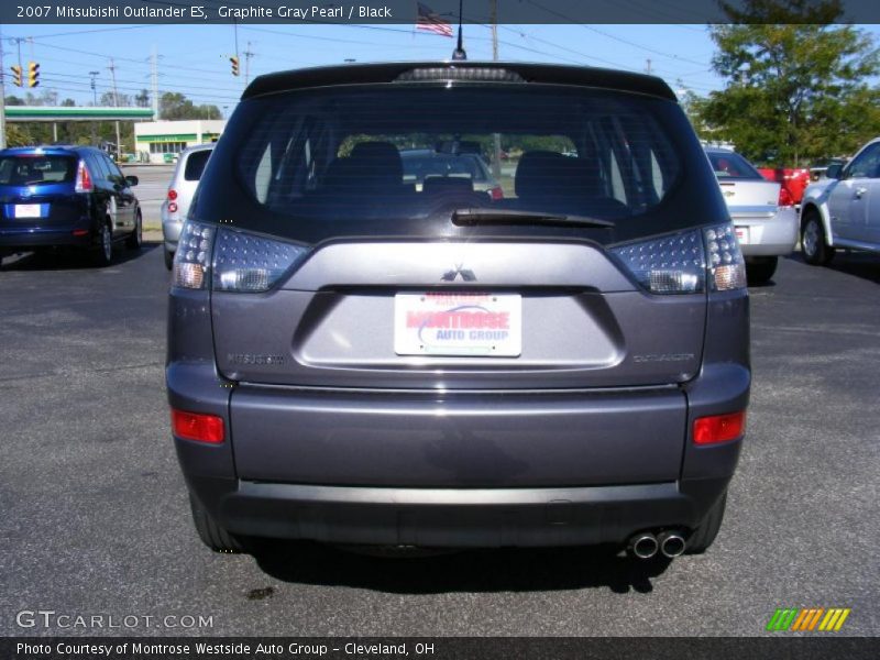 Graphite Gray Pearl / Black 2007 Mitsubishi Outlander ES