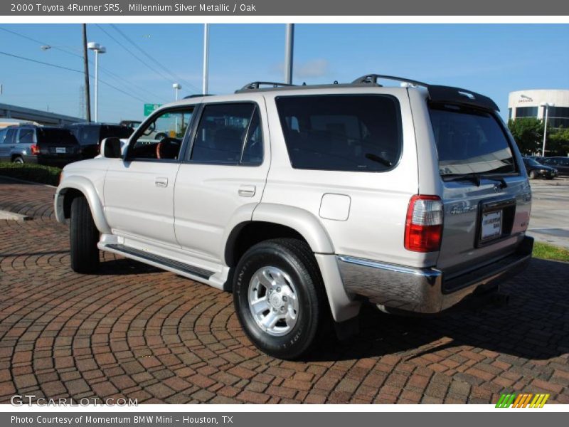 Millennium Silver Metallic / Oak 2000 Toyota 4Runner SR5