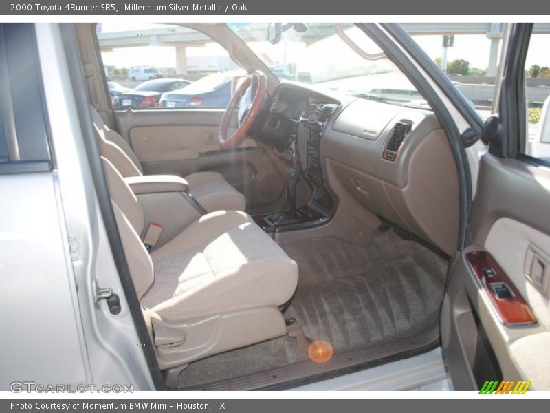 Millennium Silver Metallic / Oak 2000 Toyota 4Runner SR5