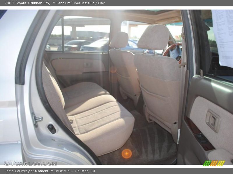 Millennium Silver Metallic / Oak 2000 Toyota 4Runner SR5
