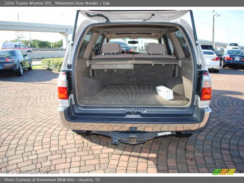 Millennium Silver Metallic / Oak 2000 Toyota 4Runner SR5