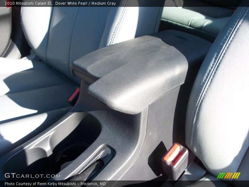 Dover White Pearl / Medium Gray 2010 Mitsubishi Galant ES