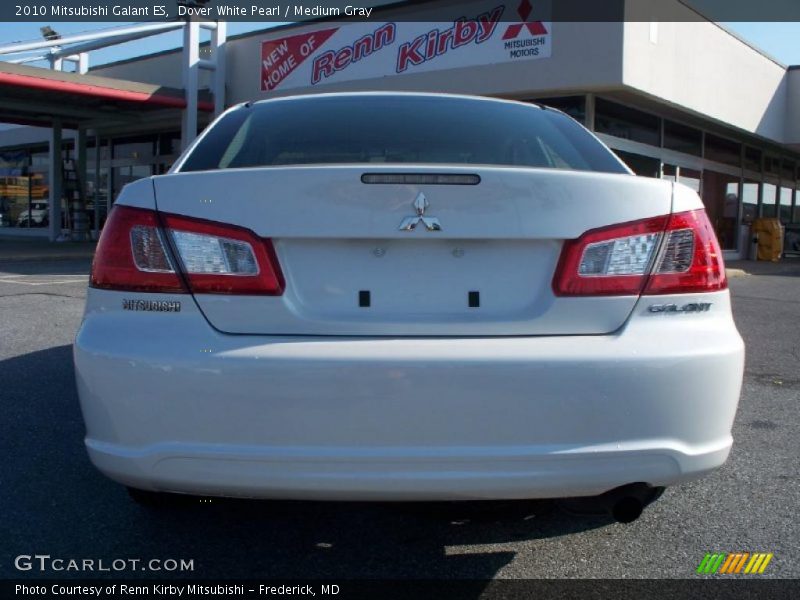 Dover White Pearl / Medium Gray 2010 Mitsubishi Galant ES
