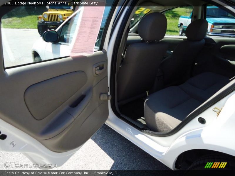 Stone White / Dark Slate Gray 2005 Dodge Neon SXT