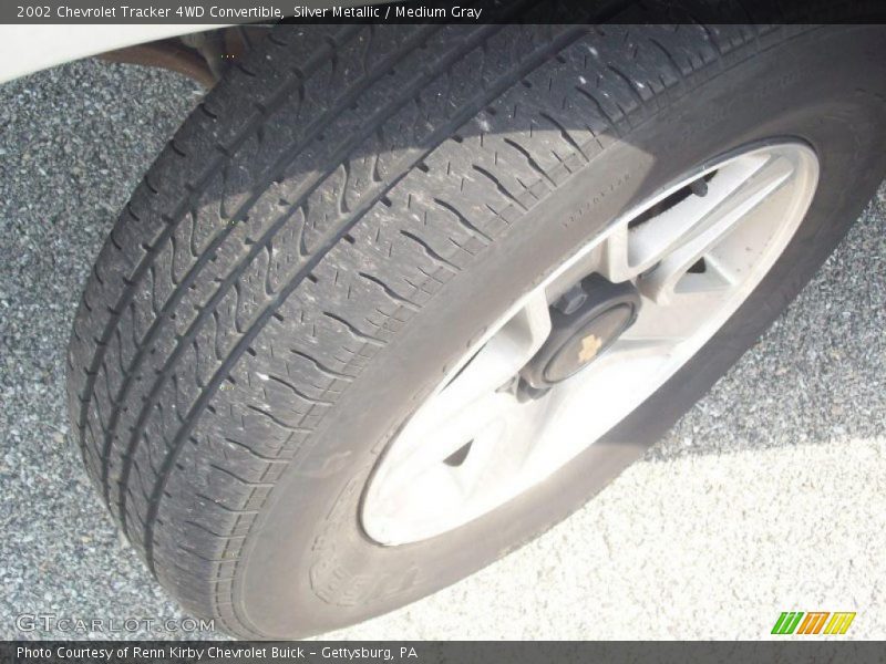 Silver Metallic / Medium Gray 2002 Chevrolet Tracker 4WD Convertible