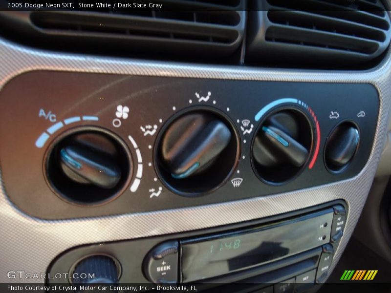 Stone White / Dark Slate Gray 2005 Dodge Neon SXT