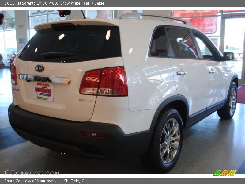 Snow White Pearl / Beige 2011 Kia Sorento EX V6 AWD