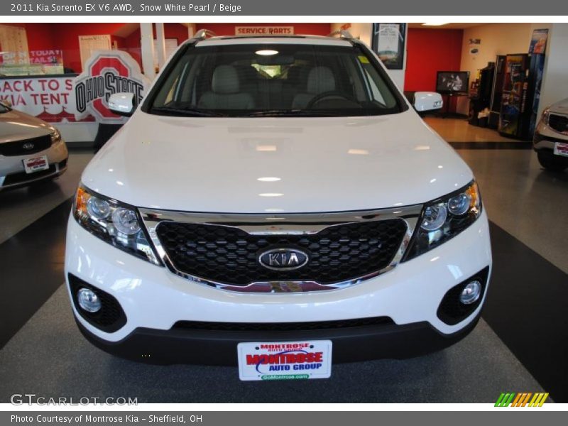 Snow White Pearl / Beige 2011 Kia Sorento EX V6 AWD