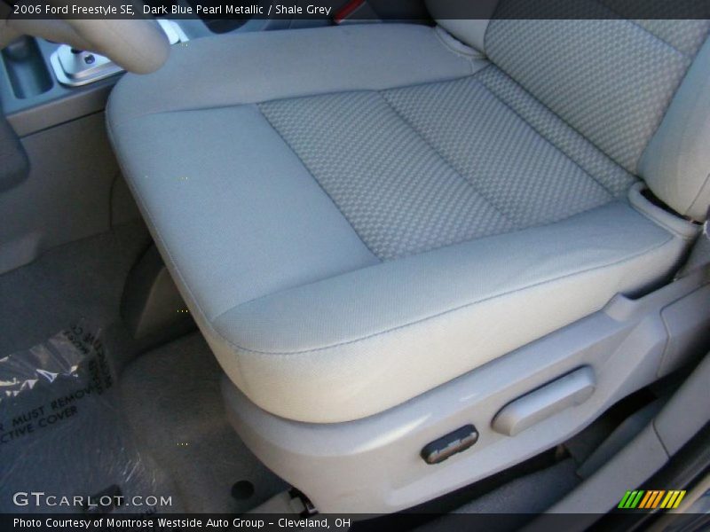 Dark Blue Pearl Metallic / Shale Grey 2006 Ford Freestyle SE