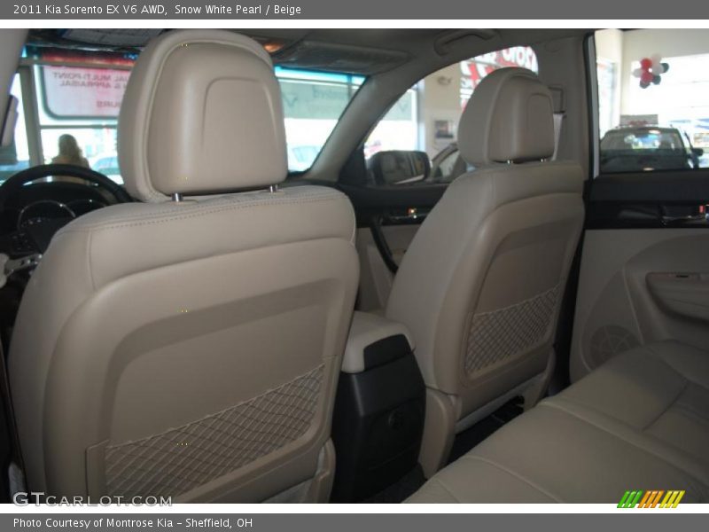 Snow White Pearl / Beige 2011 Kia Sorento EX V6 AWD