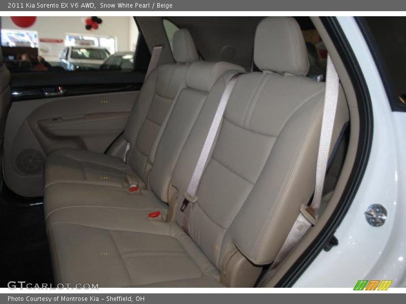 Snow White Pearl / Beige 2011 Kia Sorento EX V6 AWD