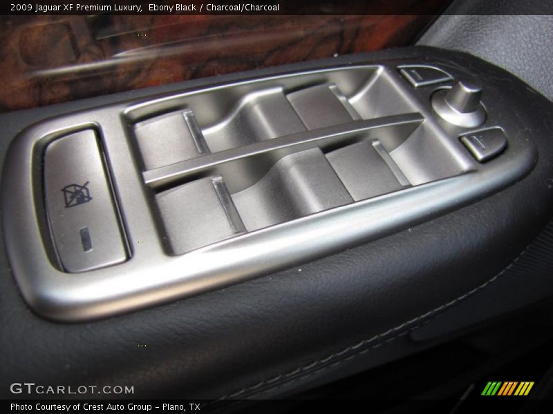 Ebony Black / Charcoal/Charcoal 2009 Jaguar XF Premium Luxury
