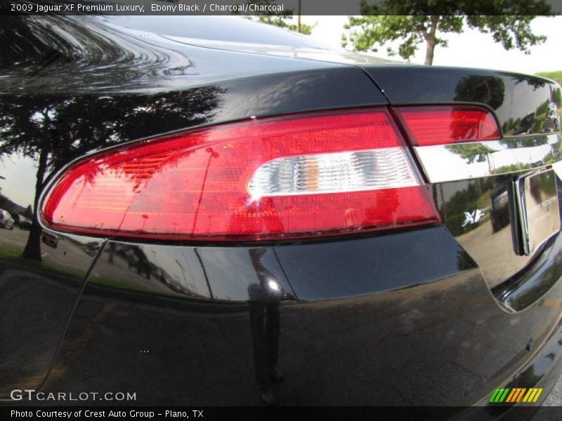 Ebony Black / Charcoal/Charcoal 2009 Jaguar XF Premium Luxury