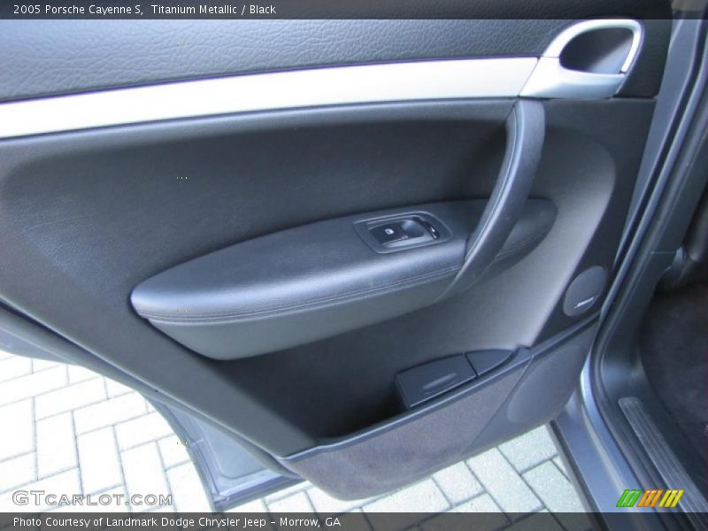 Titanium Metallic / Black 2005 Porsche Cayenne S