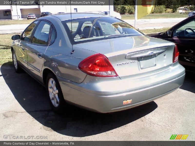 Light Tundra Metallic / Medium/Dark Flint Grey 2006 Ford Taurus SEL