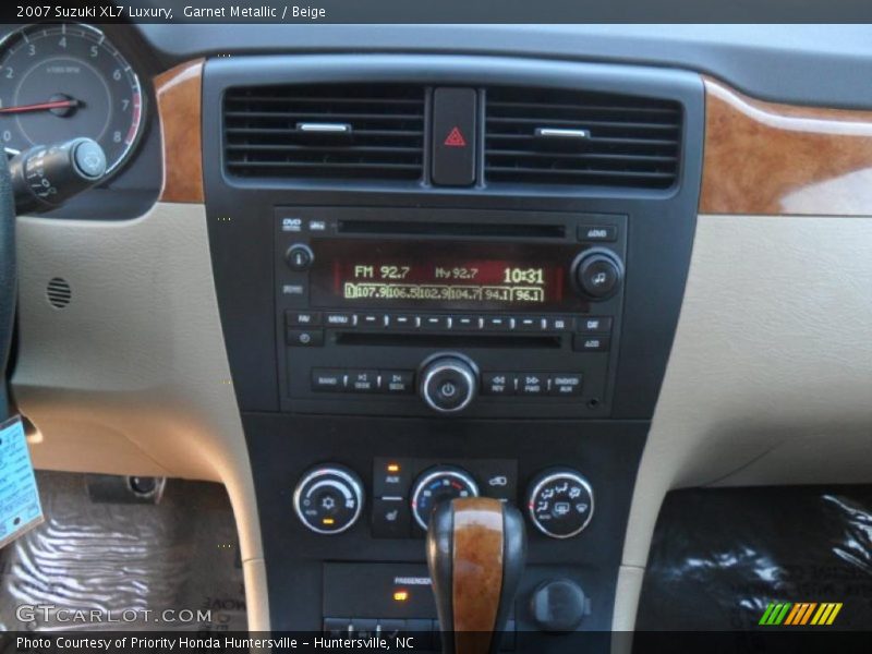 Garnet Metallic / Beige 2007 Suzuki XL7 Luxury