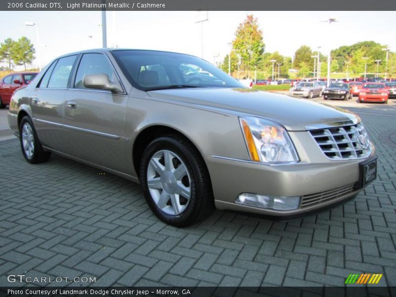Light Platinum Metallic / Cashmere 2006 Cadillac DTS