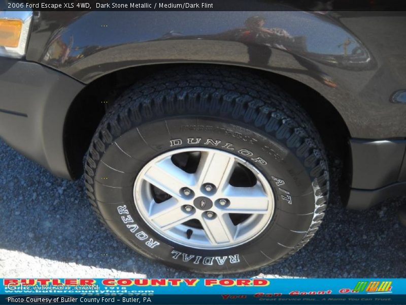 Dark Stone Metallic / Medium/Dark Flint 2006 Ford Escape XLS 4WD