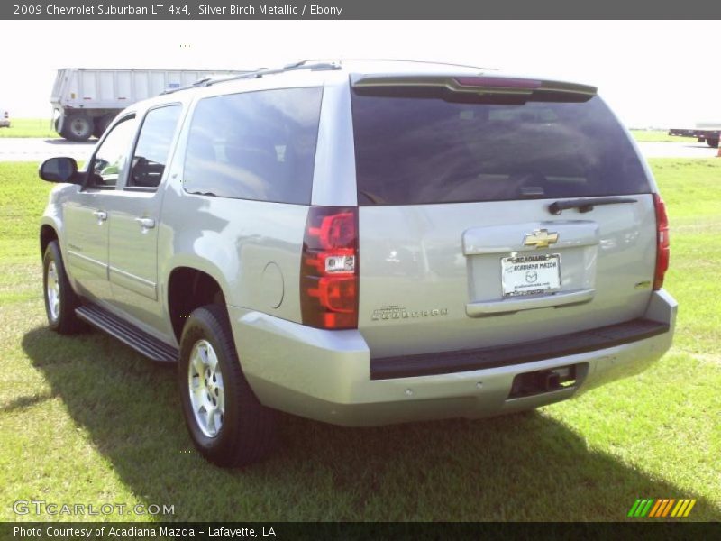 Silver Birch Metallic / Ebony 2009 Chevrolet Suburban LT 4x4