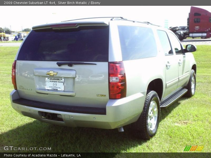 Silver Birch Metallic / Ebony 2009 Chevrolet Suburban LT 4x4