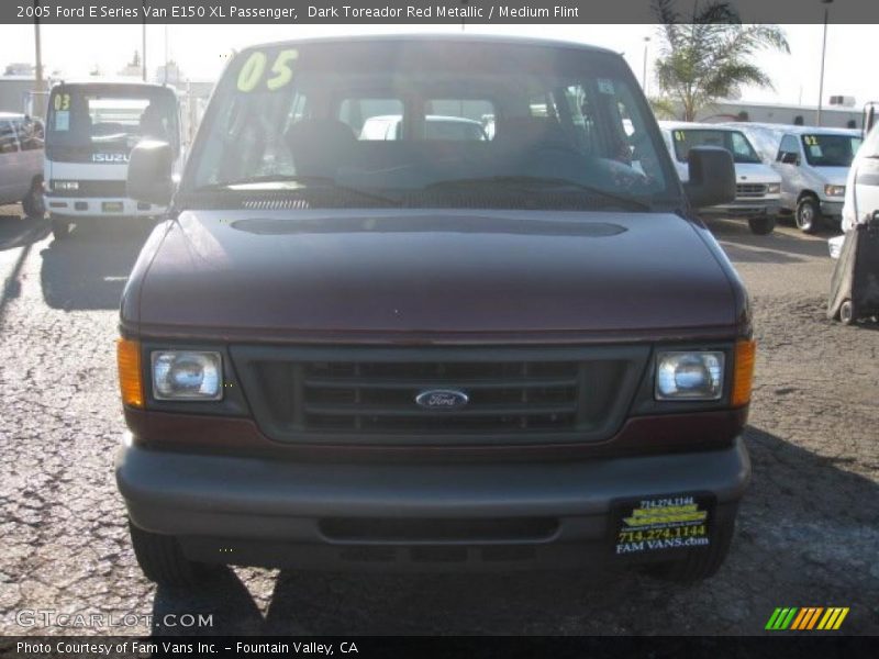 Dark Toreador Red Metallic / Medium Flint 2005 Ford E Series Van E150 XL Passenger