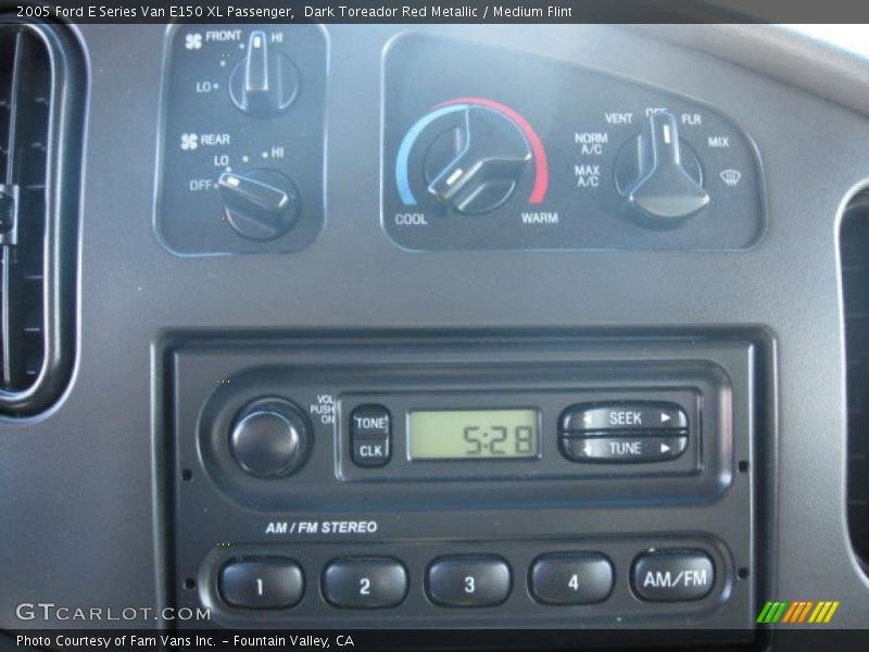 Dark Toreador Red Metallic / Medium Flint 2005 Ford E Series Van E150 XL Passenger