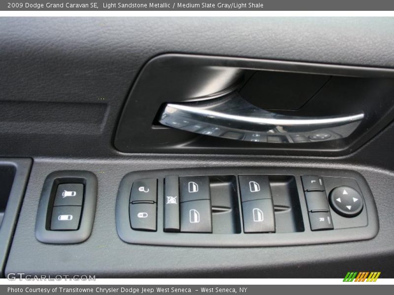 Light Sandstone Metallic / Medium Slate Gray/Light Shale 2009 Dodge Grand Caravan SE