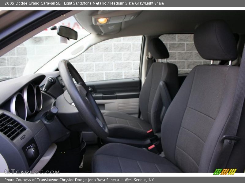 Light Sandstone Metallic / Medium Slate Gray/Light Shale 2009 Dodge Grand Caravan SE