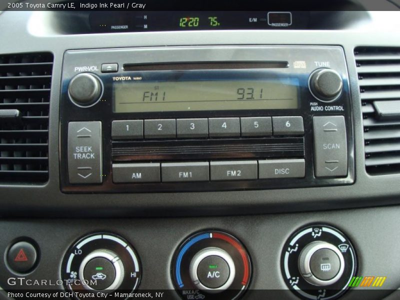 Indigo Ink Pearl / Gray 2005 Toyota Camry LE