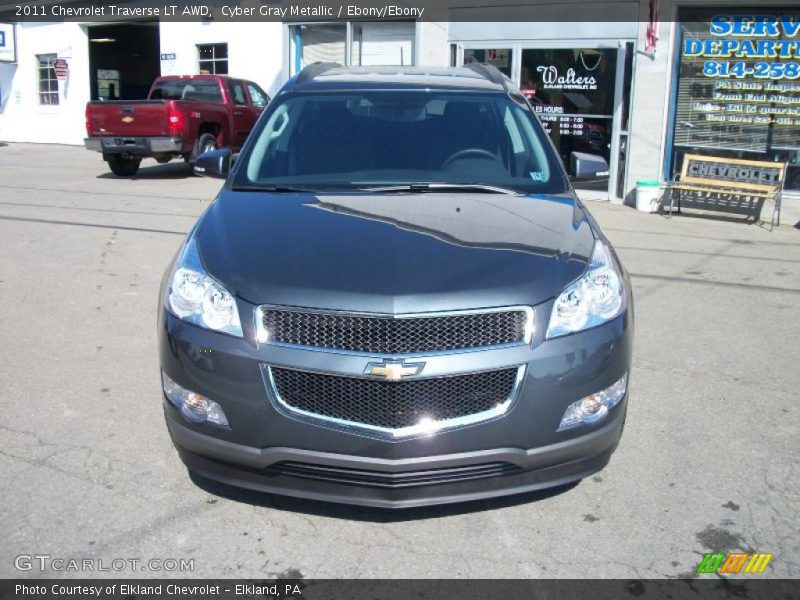 Cyber Gray Metallic / Ebony/Ebony 2011 Chevrolet Traverse LT AWD