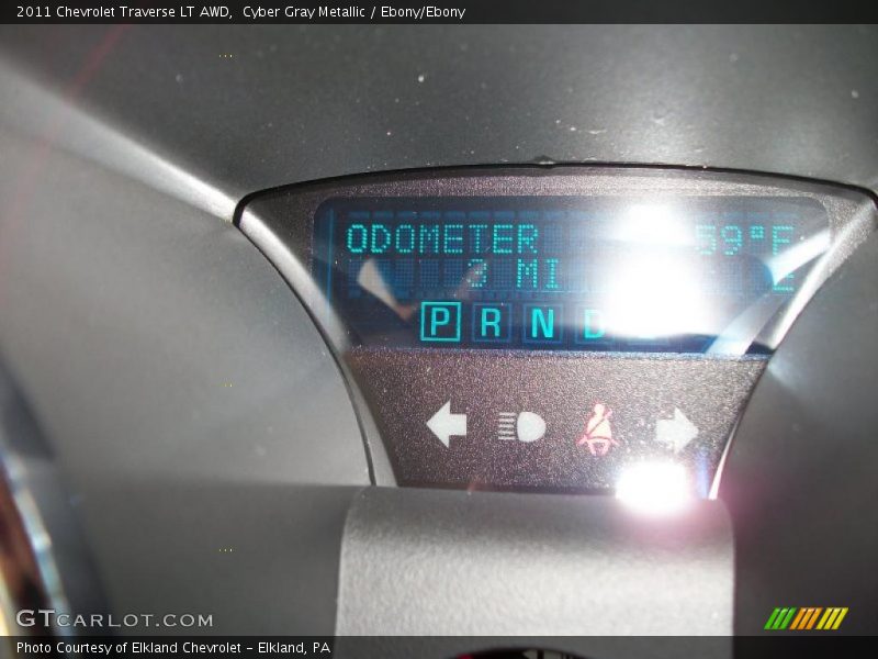 Cyber Gray Metallic / Ebony/Ebony 2011 Chevrolet Traverse LT AWD