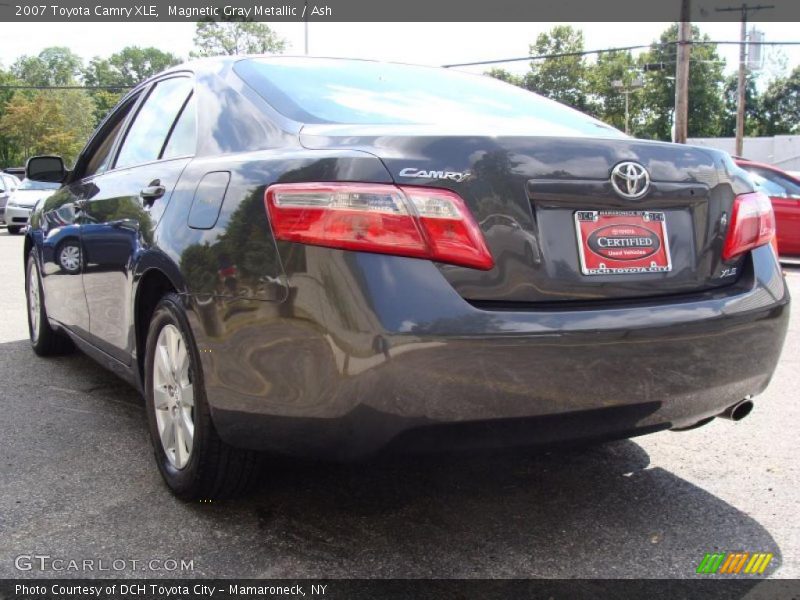 Magnetic Gray Metallic / Ash 2007 Toyota Camry XLE