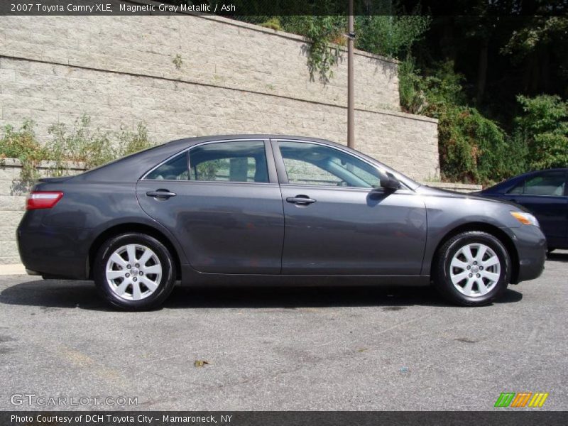 Magnetic Gray Metallic / Ash 2007 Toyota Camry XLE