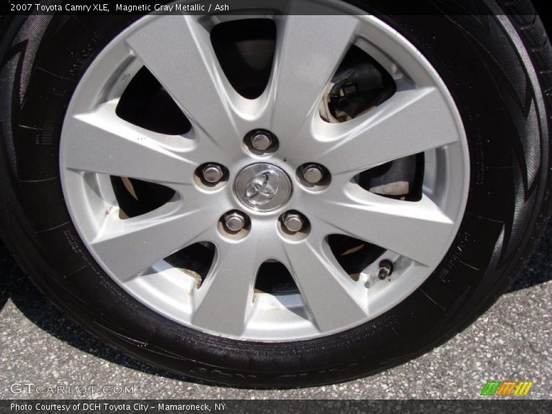 Magnetic Gray Metallic / Ash 2007 Toyota Camry XLE