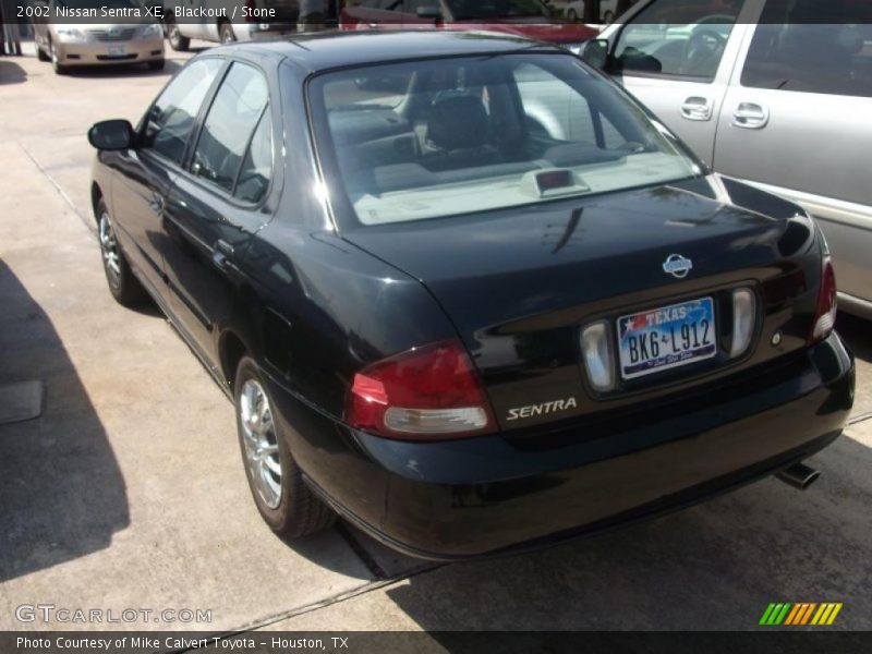 Blackout / Stone 2002 Nissan Sentra XE