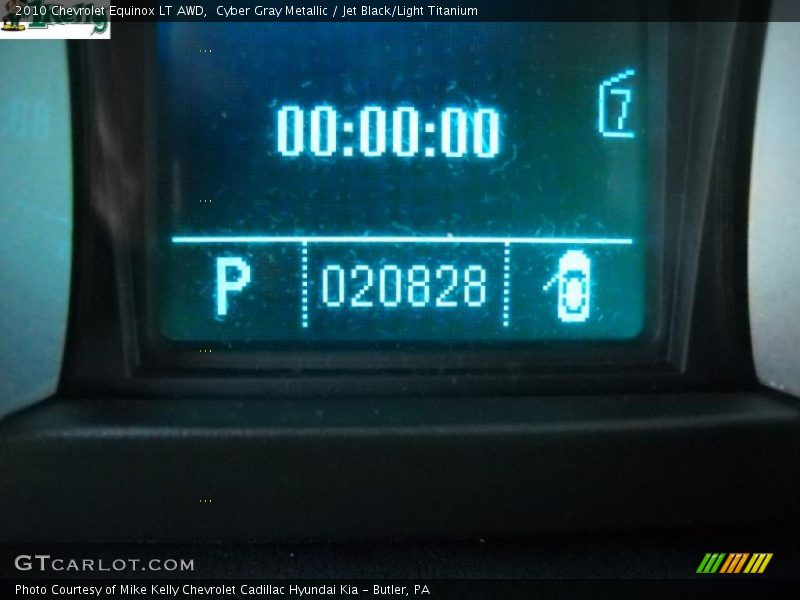 Cyber Gray Metallic / Jet Black/Light Titanium 2010 Chevrolet Equinox LT AWD