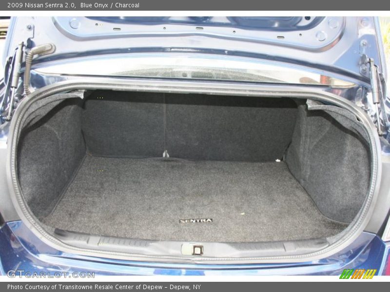 Blue Onyx / Charcoal 2009 Nissan Sentra 2.0