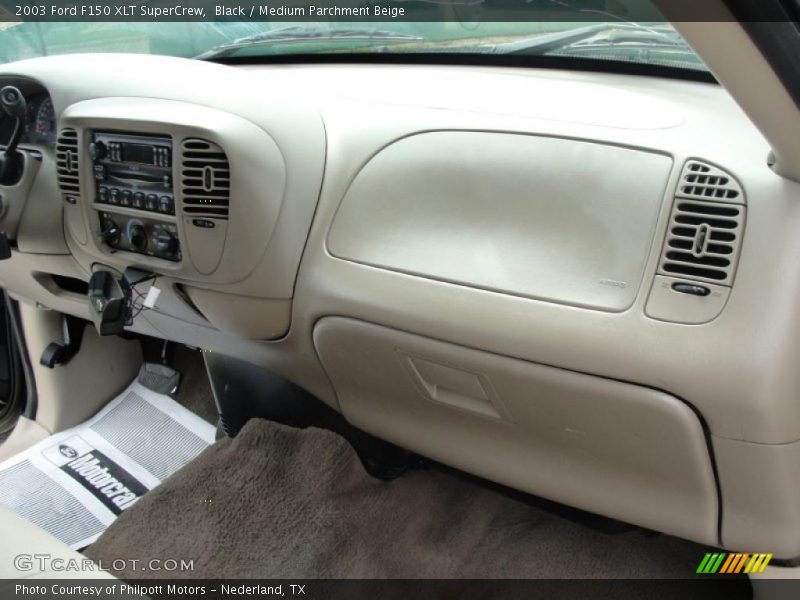 Black / Medium Parchment Beige 2003 Ford F150 XLT SuperCrew