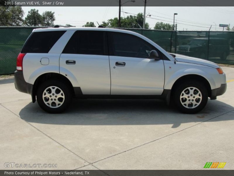 Silver / Gray 2003 Saturn VUE V6