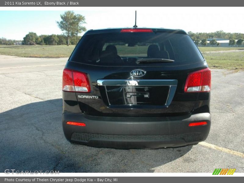 Ebony Black / Black 2011 Kia Sorento LX